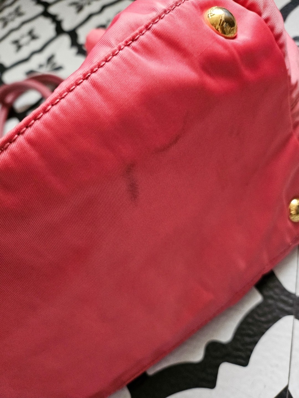 Prada Pink Bow Tote Bag - Picture 5 of 14